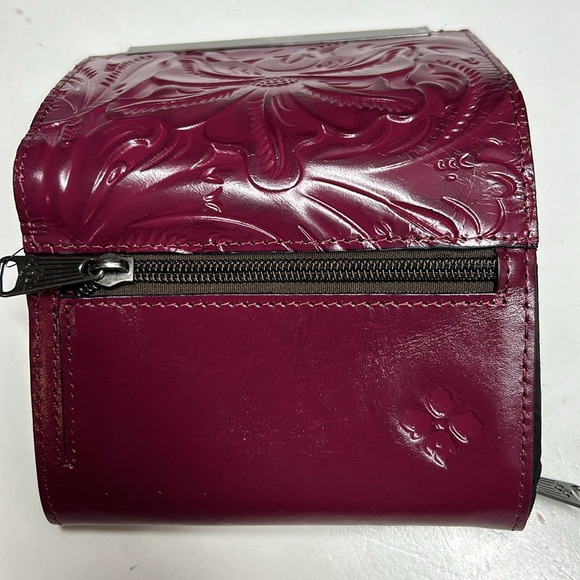 Patricia Nash Wallet Cametti Leather Tooled RFID trifold Magenta Purple - Picture 7 of 7